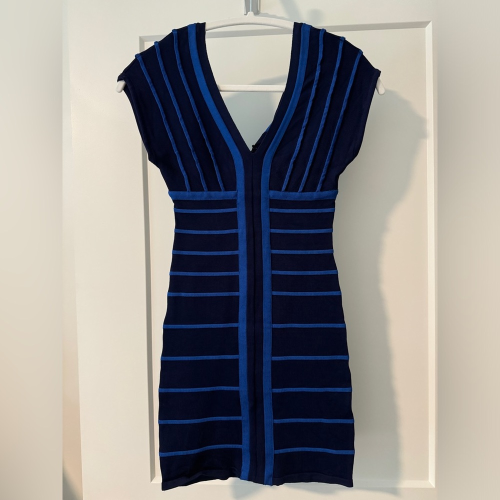 Bodycon blue striped dress